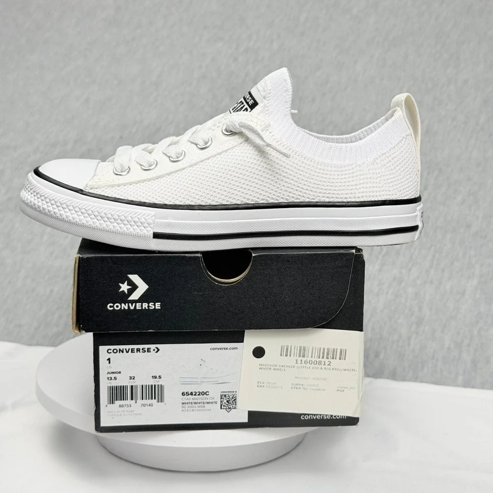 Converse Chuck Taylor All Star Madison Ox White Knit Sneakers 654220C Junior 1